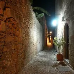 Praxitelous 9 Old Town Villa