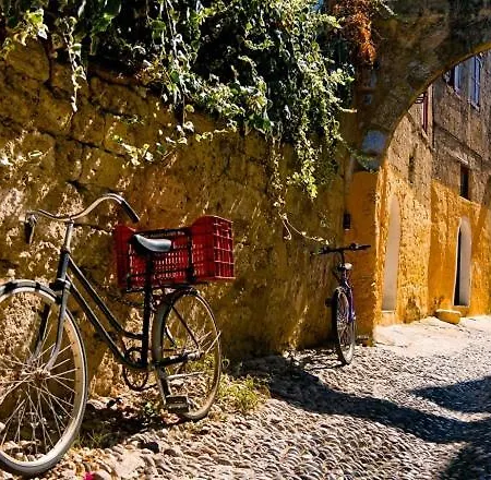 Praxitelous 9 Old Town Villa